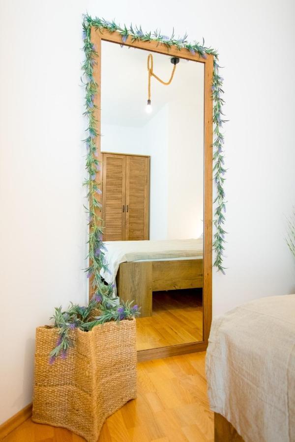 4 * Apartment Sunset Close To The Sea Kastela Exterior photo